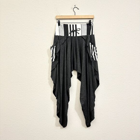 ETERNAL MODE Lotus Pants Heather Gray High Rise Stretch Asymmetric NWOT - Picture 1 of 16